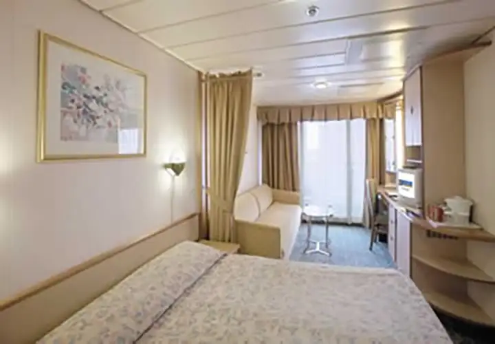 E1 Deluxe with Balcony