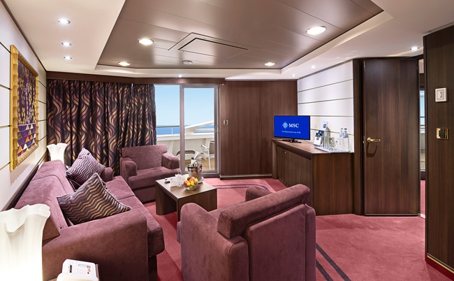 msc-crociere-msc-fantasia-yc-royal-suite